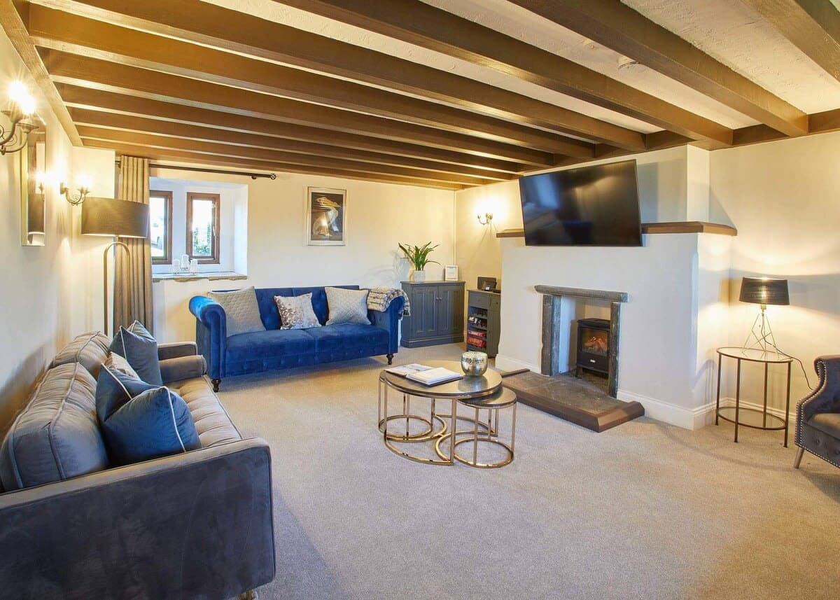The Coach House virtual tour preview