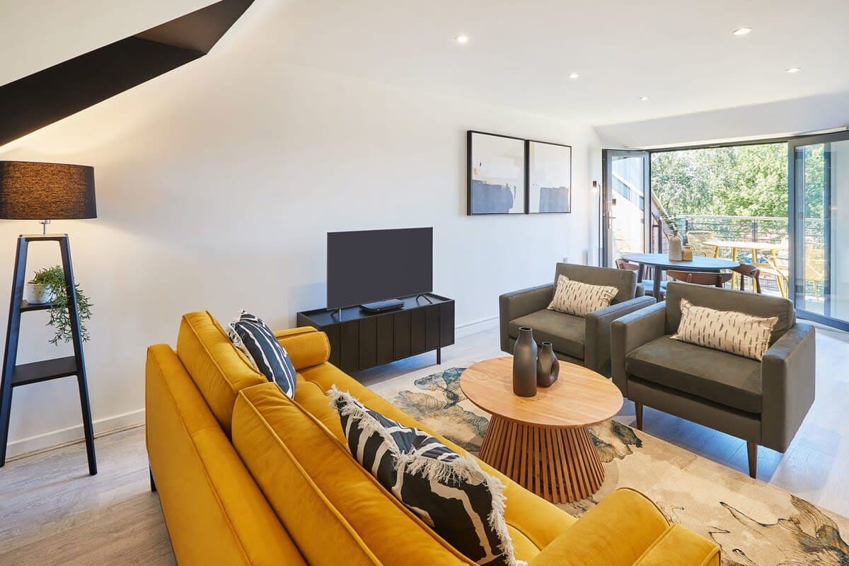 St Johns Mews virtual tour preview