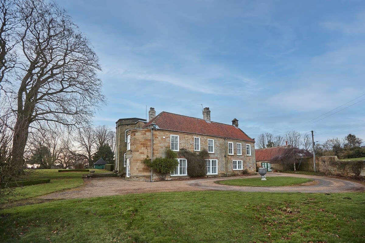 Silton Hall virtual tour preview