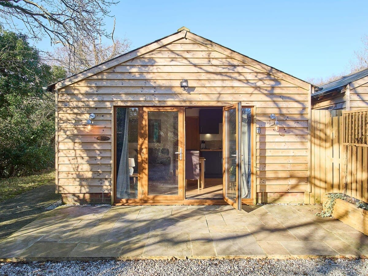 Oak Barn virtual tour preview