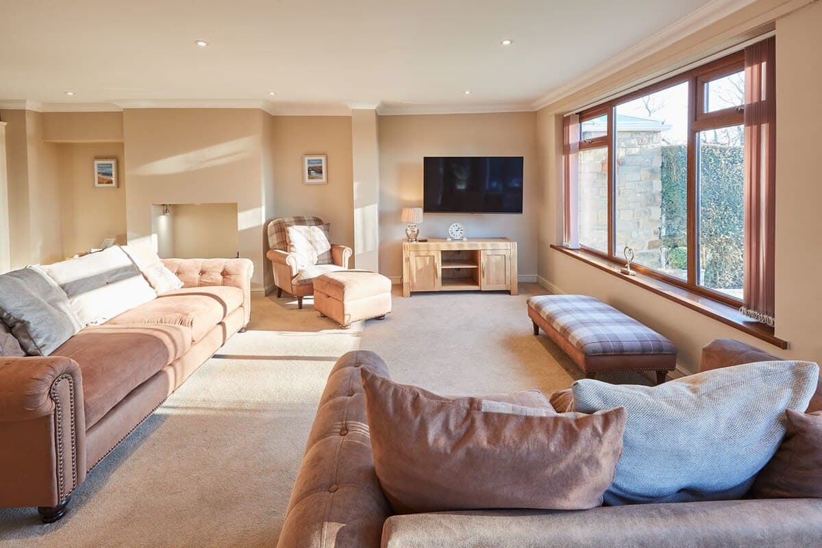 The Chimneys virtual tour preview